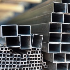 Труба нержавеющая квадратная бесшовная х/д 03Х17АН9 10х10х1,2 мм ГОСТ 8639-82